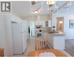 109 4510 Sunshine Coast Highway, Sechelt, BC V0N3A1 Photo 7