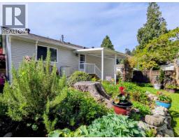 109 4510 Sunshine Coast Highway, Sechelt, BC V0N3A1 Photo 20