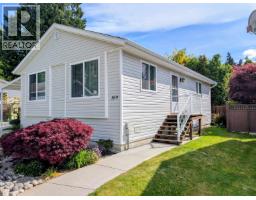 109 4510 Sunshine Coast Highway, Sechelt, BC V0N3A1 Photo 21