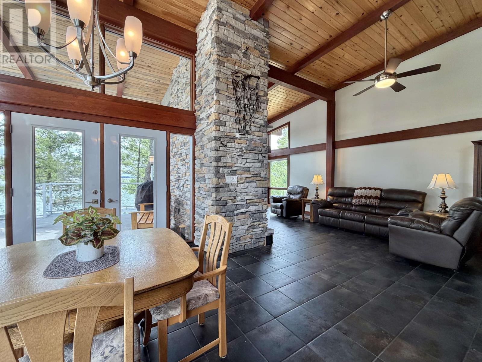 447 Hopkins Bay RD, Fort Frances, Ontario, P9A3M3 — Photo 28