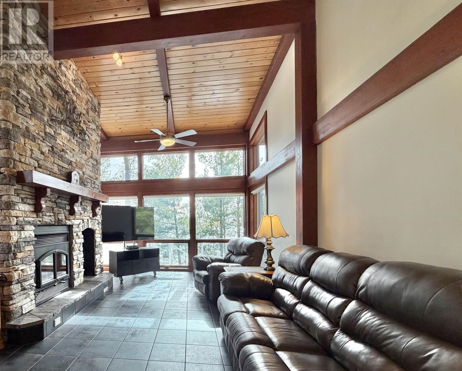 447 Hopkins Bay RD, Fort Frances, Ontario, P9A3M3 — Photo 41