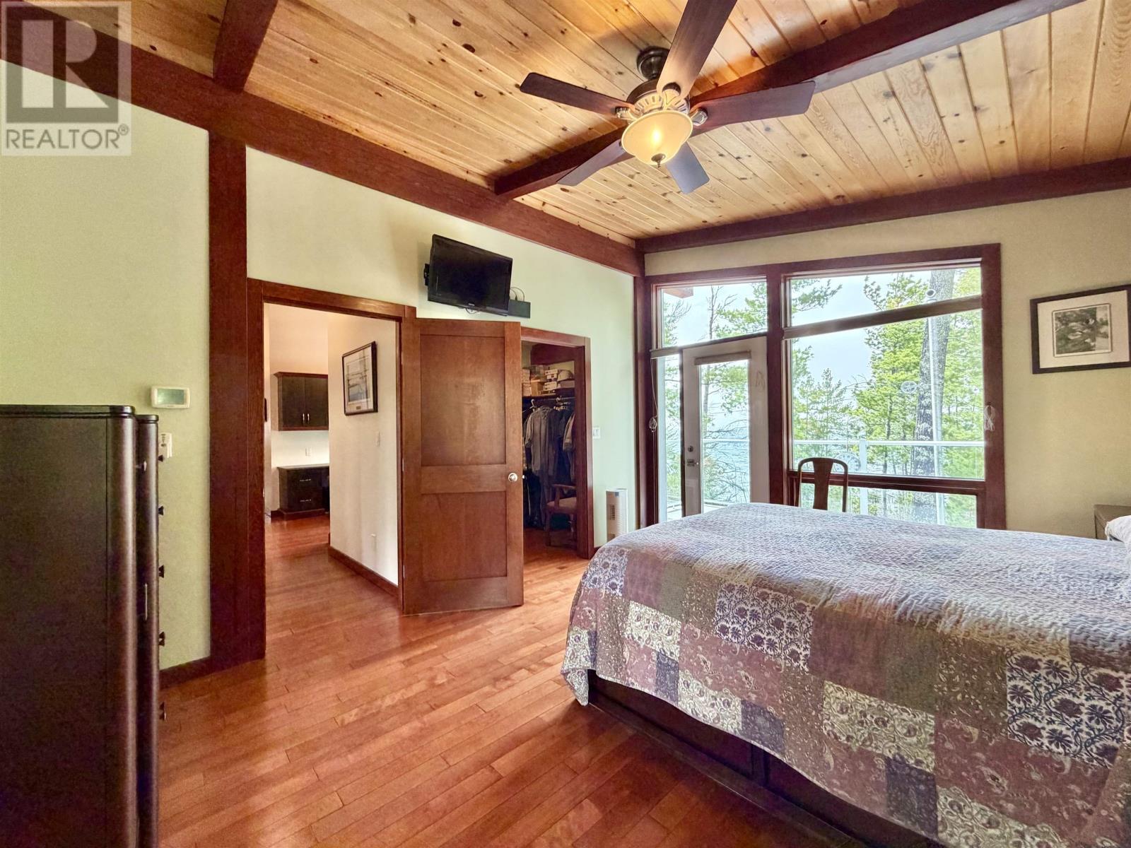 447 Hopkins Bay RD, Fort Frances, Ontario, P9A3M3 — Photo 5