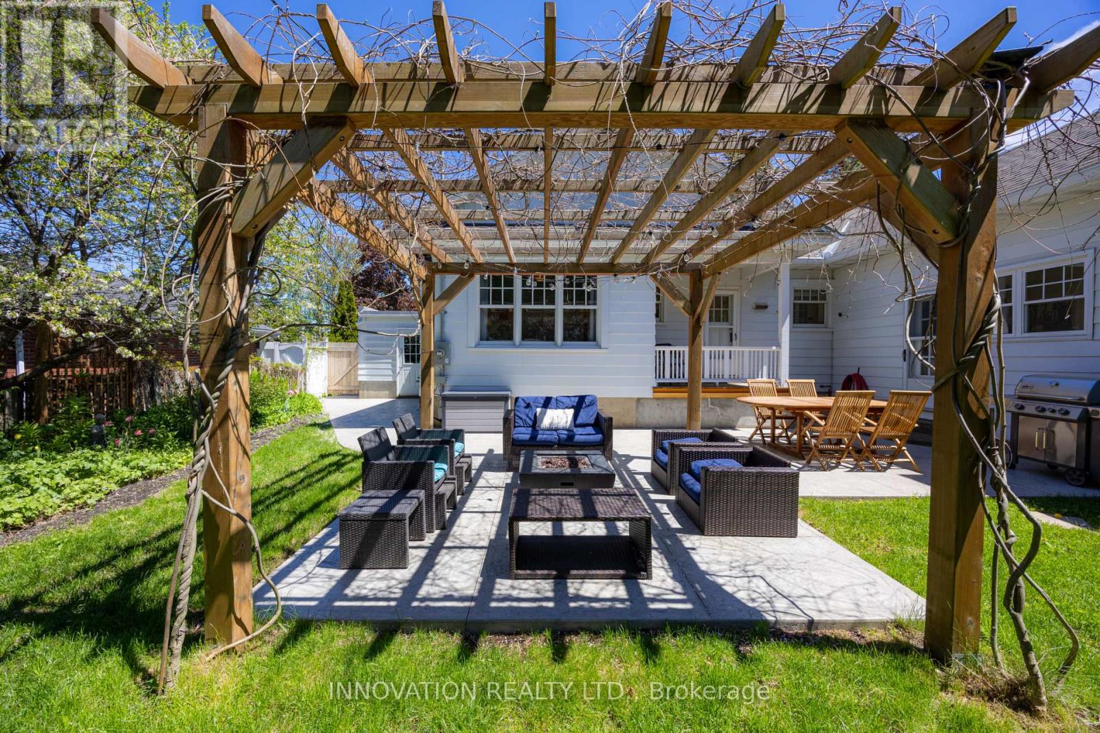2382 ALTA VISTA DRIVE - 40