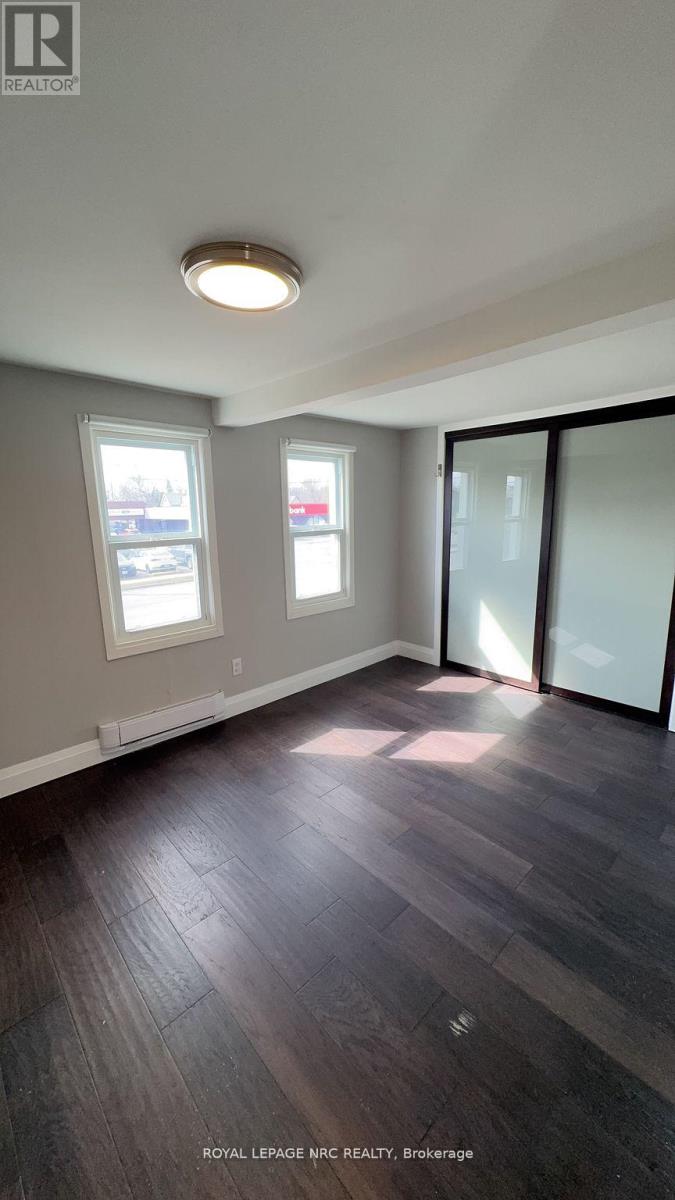 10 THOROLD ROAD - 29