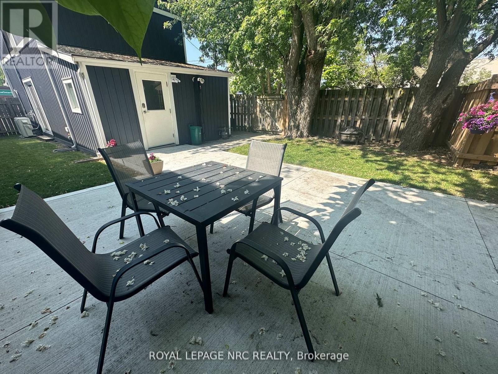 10 THOROLD ROAD - 3