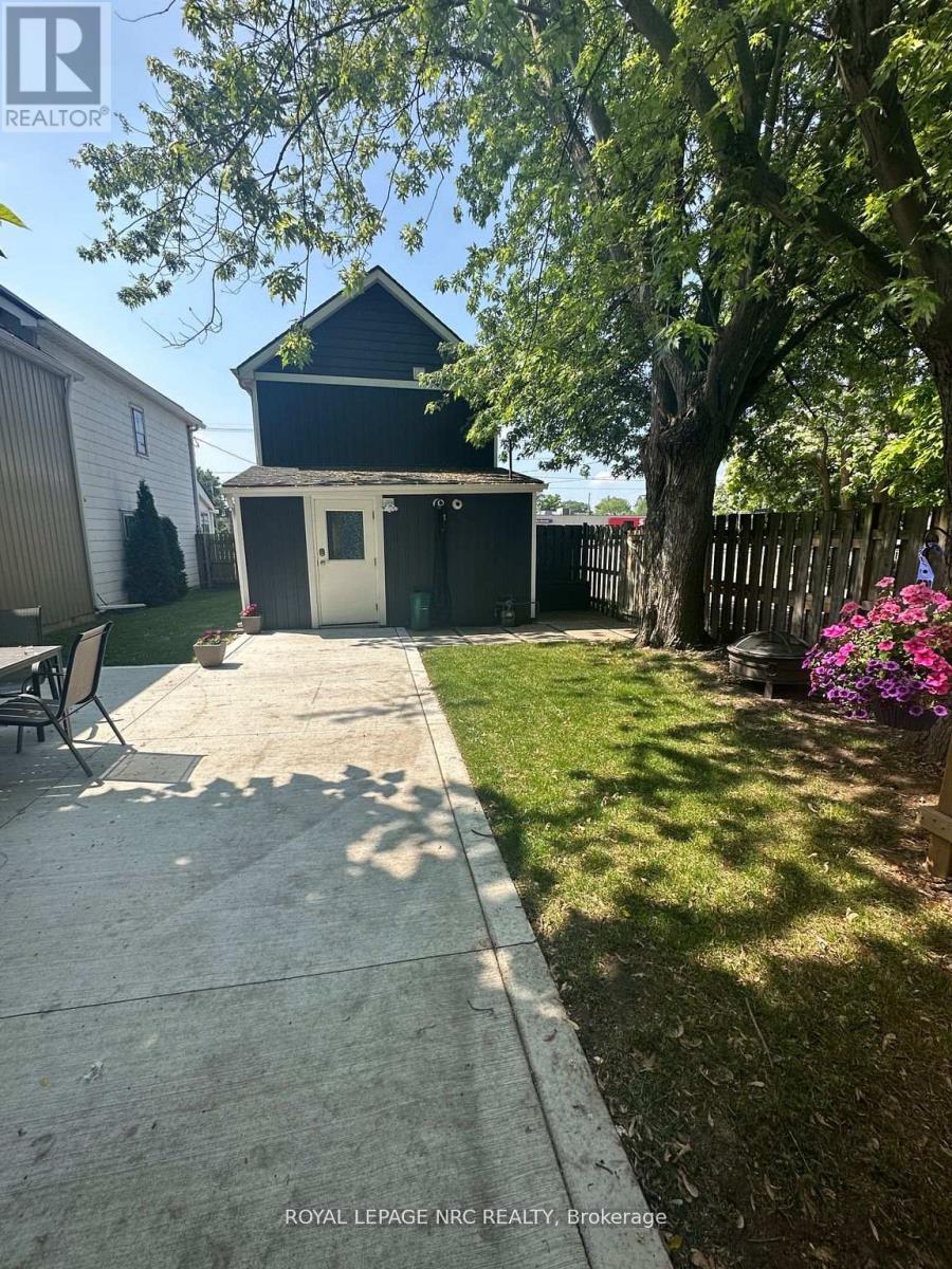 10 THOROLD ROAD - 34