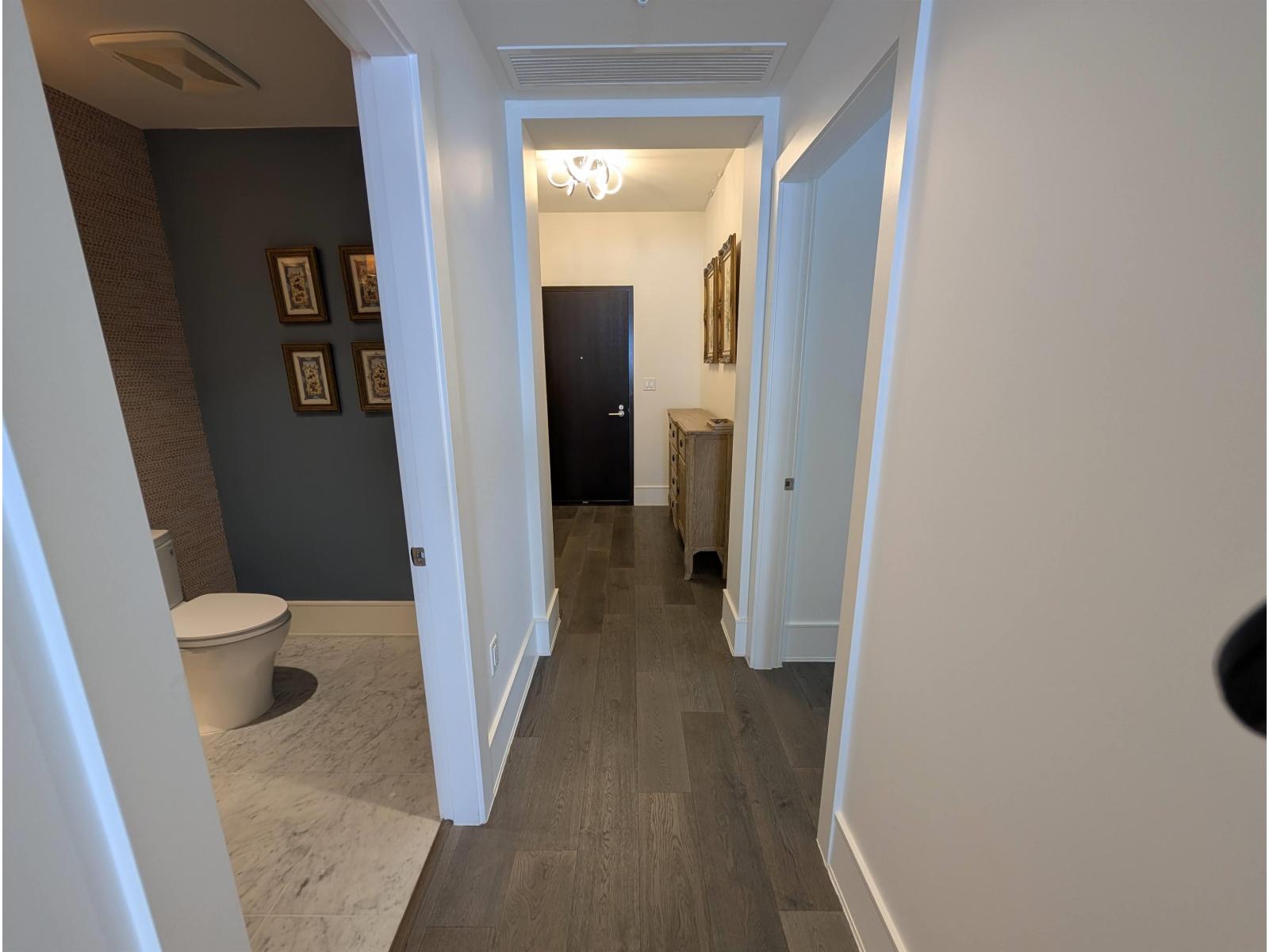 1905 1500 MARTIN STREET, White Rock