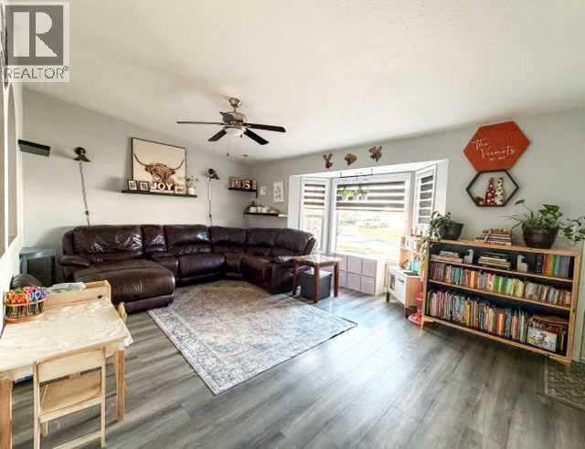 8218 Mission Heights Drive - 5