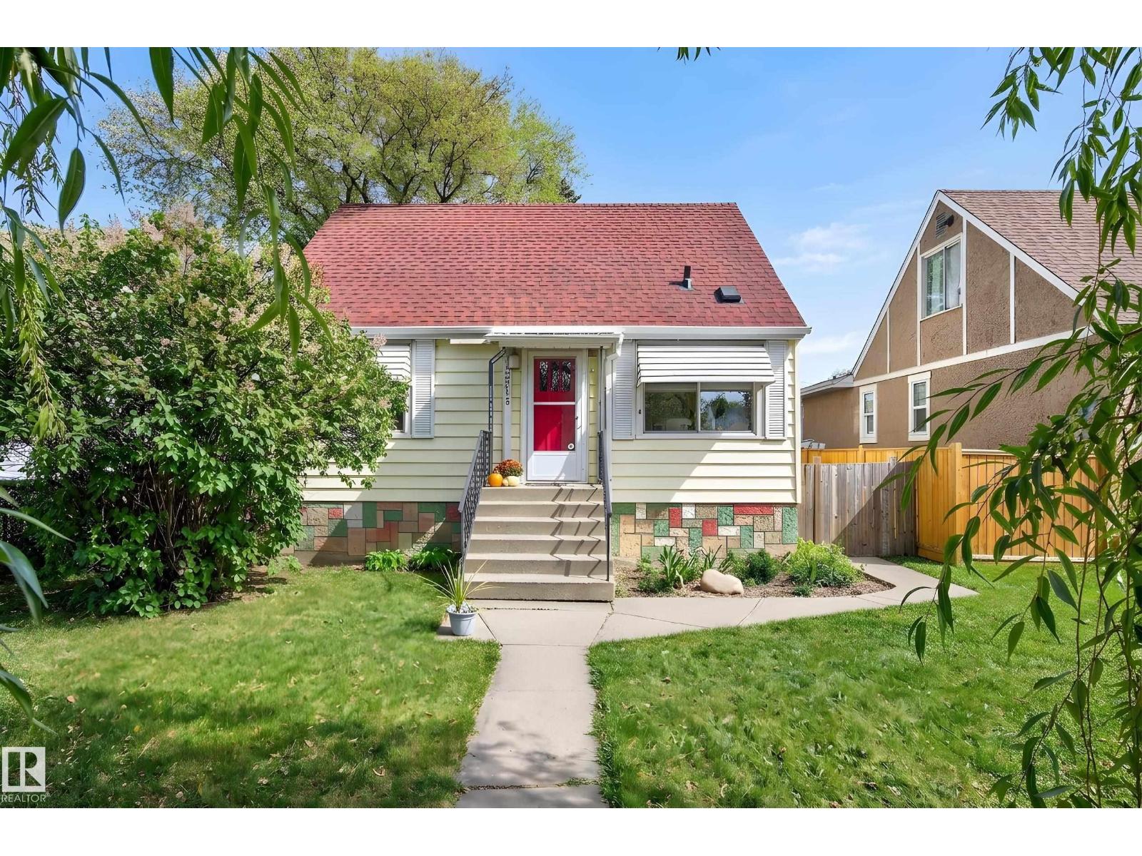12315 103 ST NW - Image 2