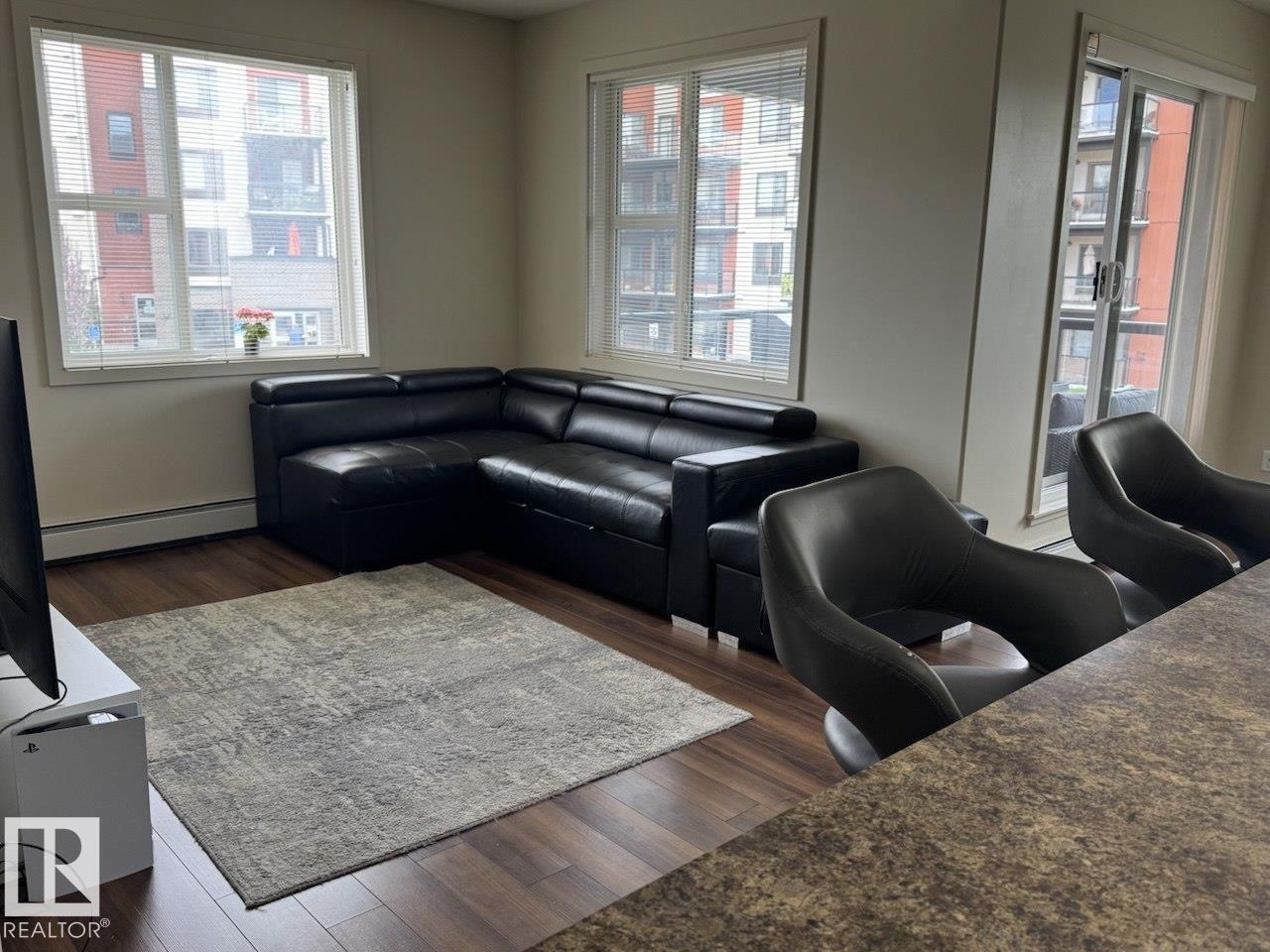 #228 308 Ambleside LI SW SW - 12