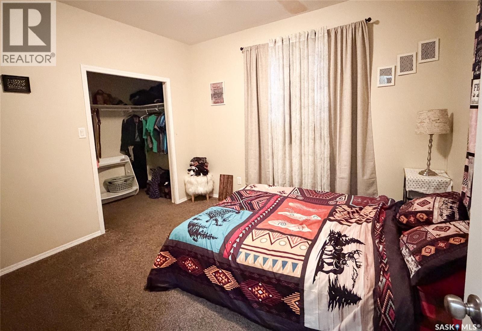 215 2nd STREET W - 9