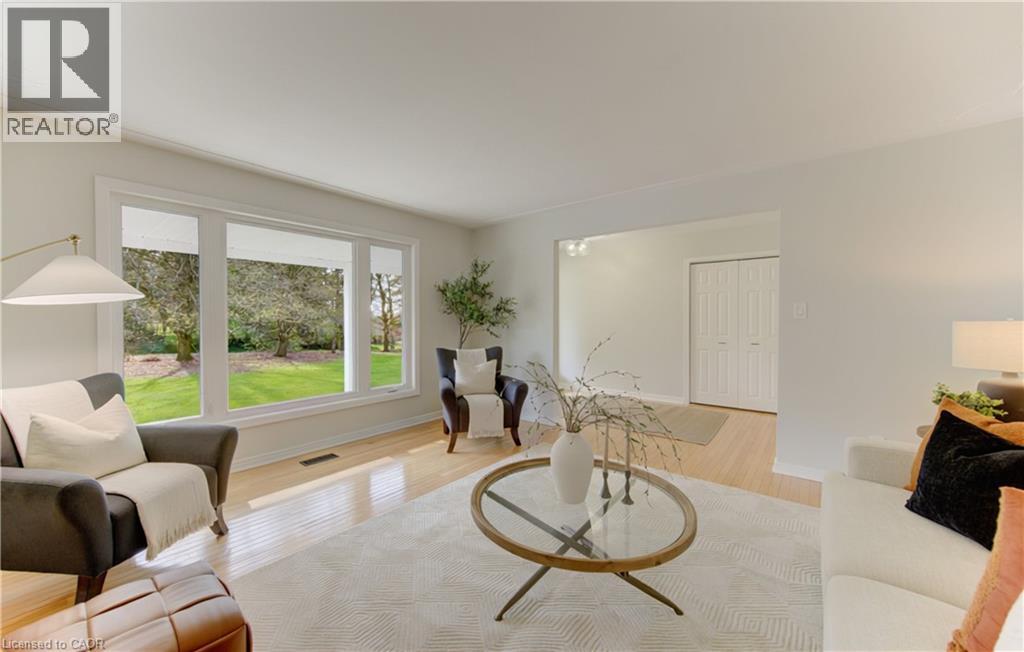 5554 KING Street - 11