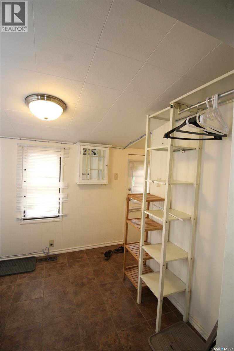 403 4th STREET W - 15