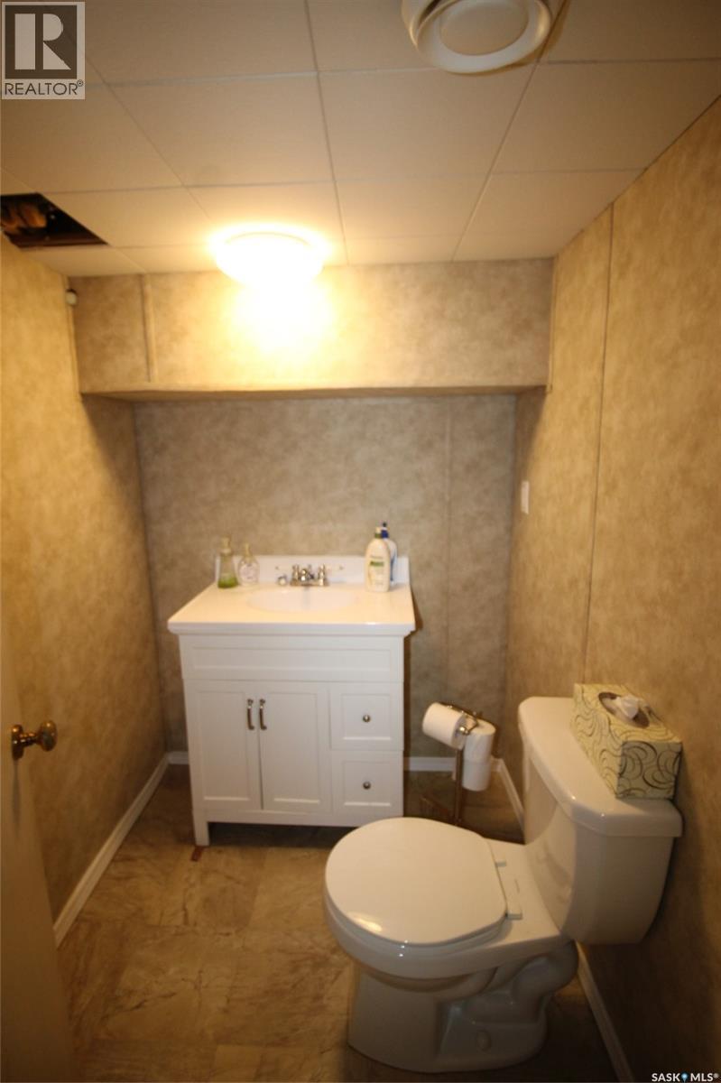 403 4th STREET W - 23