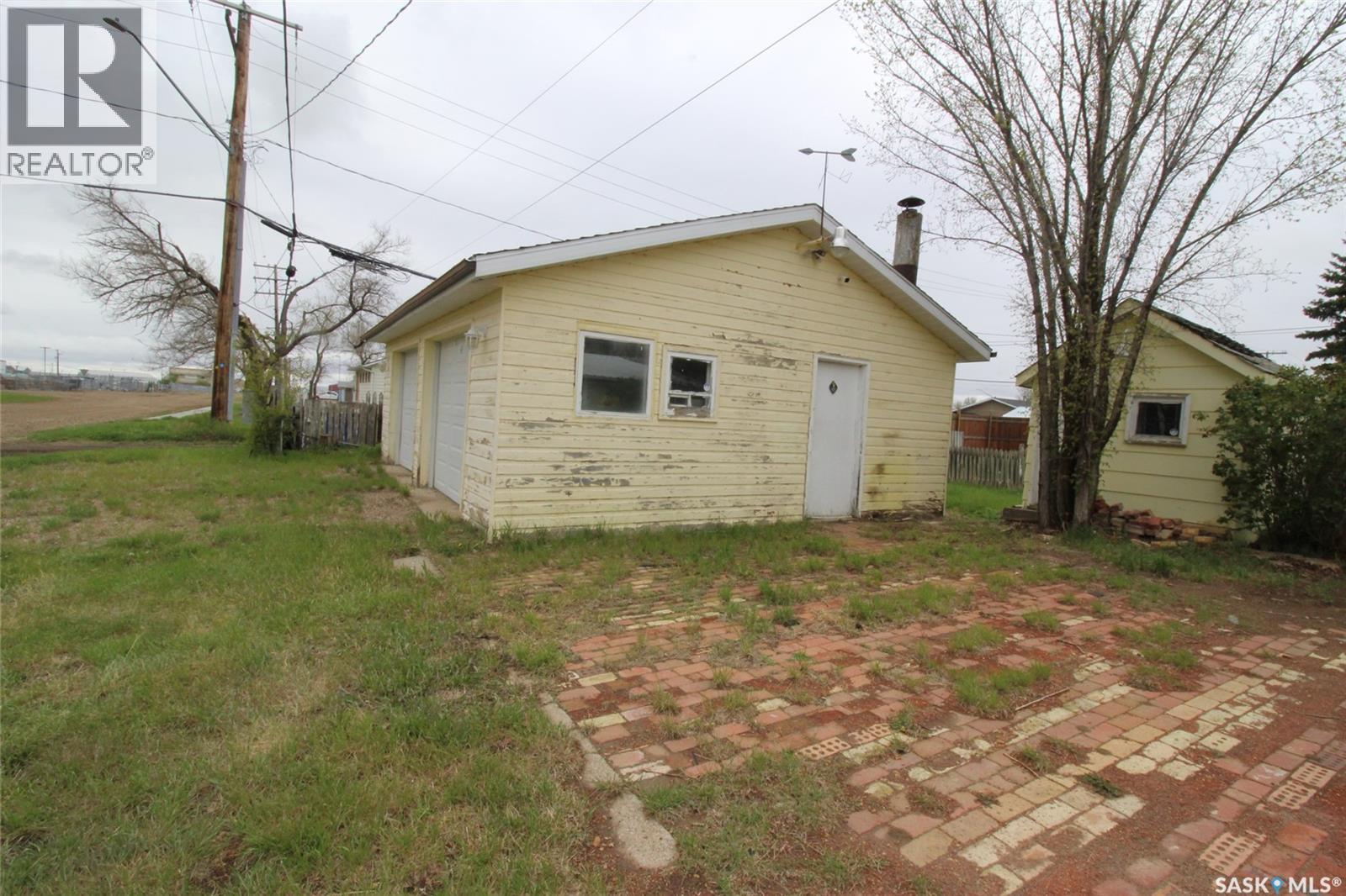 403 4th STREET W - 25