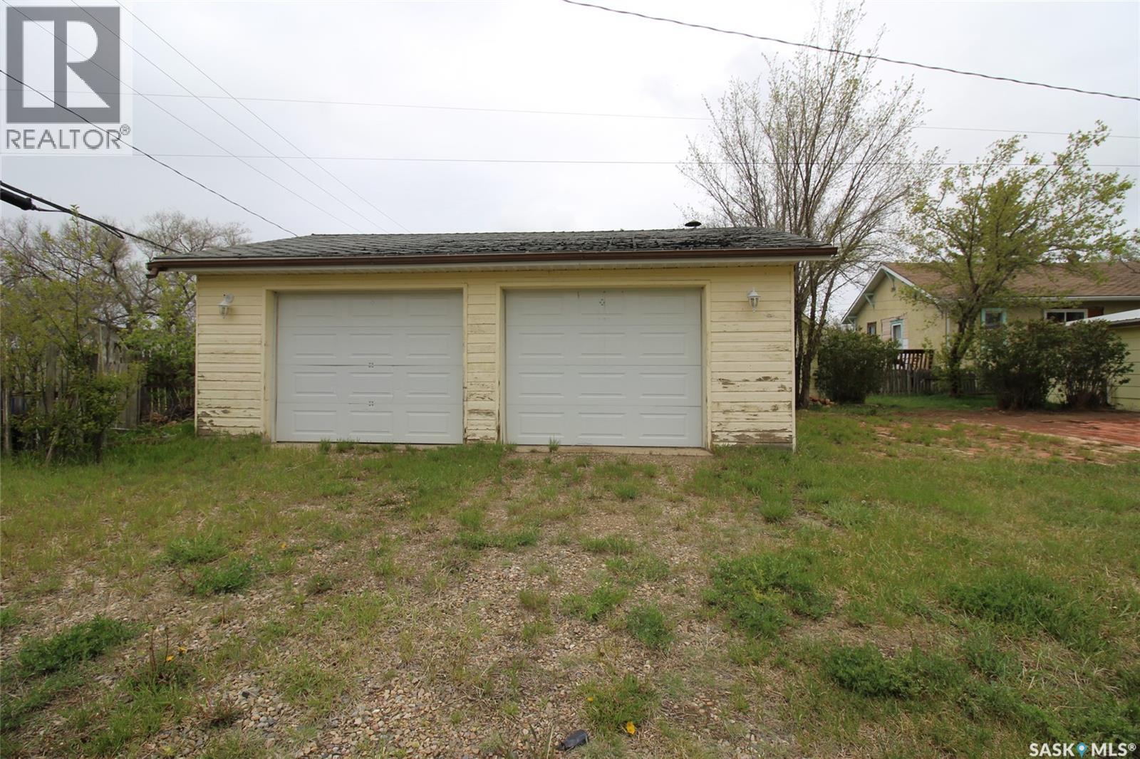 403 4th STREET W - 28
