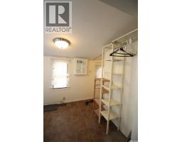 403 4th Street W, Shaunavon, SK S0N2M0 Photo 15