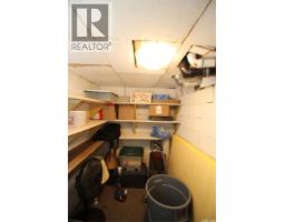 403 4th Street W, Shaunavon, SK S0N2M0 Photo 22