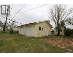 403 4th Street W, Shaunavon, SK S0N2M0 Photo 26