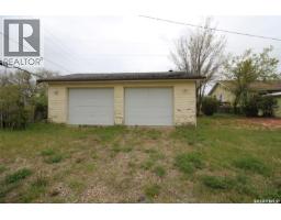 403 4th Street W, Shaunavon, SK S0N2M0 Photo 28