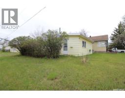 403 4th Street W, Shaunavon, SK S0N2M0 Photo 29