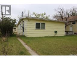 403 4th Street W, Shaunavon, SK S0N2M0 Photo 30