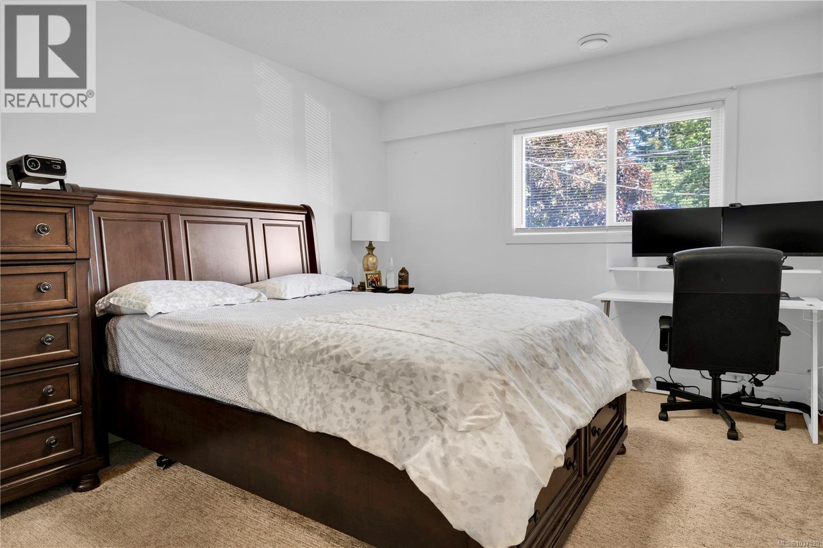 726A Kelly Rd - 25