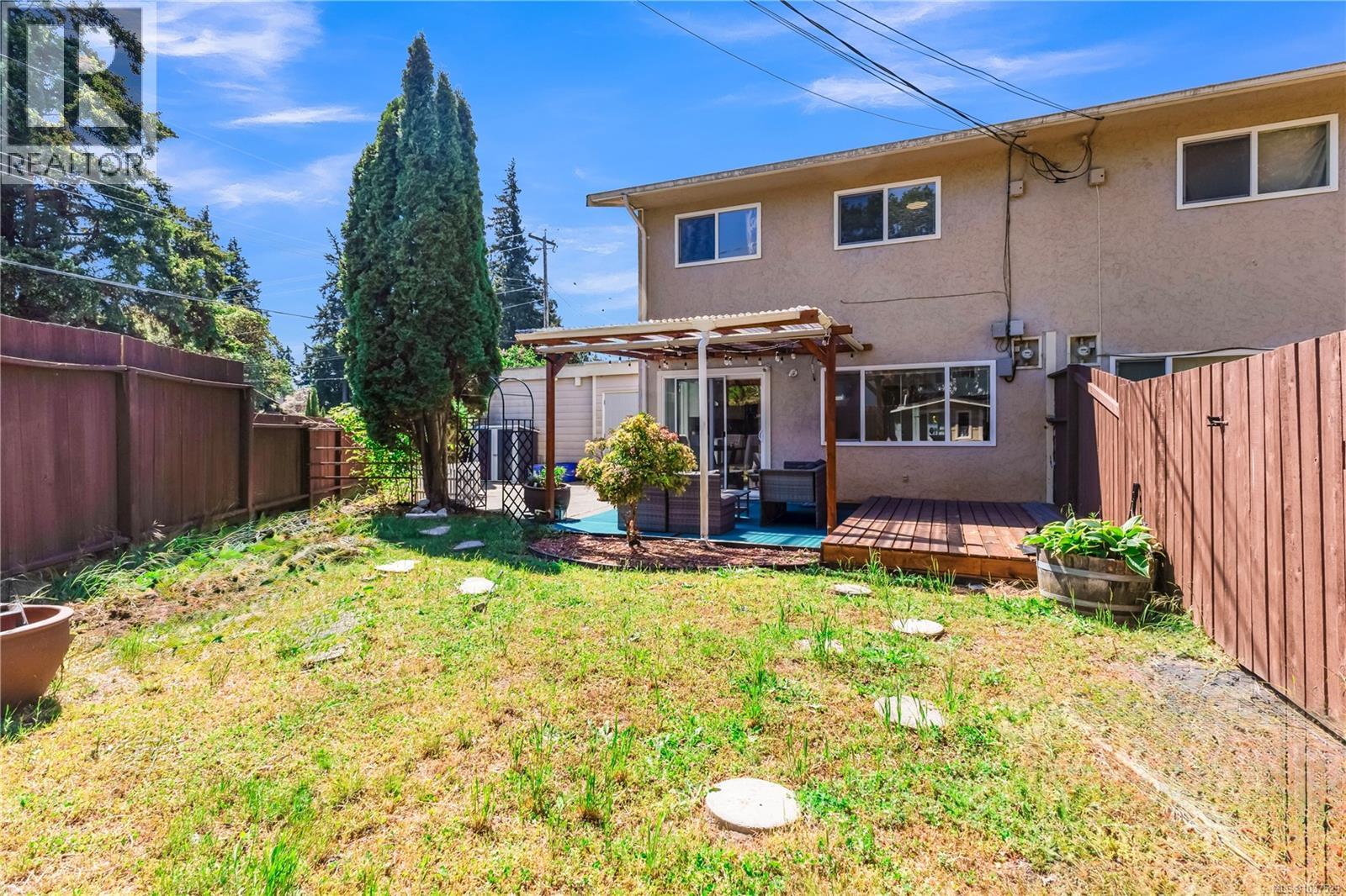 726A Kelly Rd, Colwood