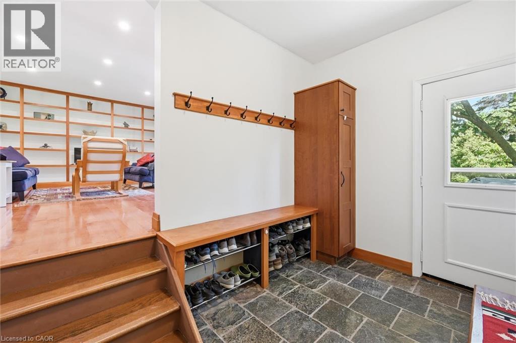 93 SUNNING HILL Avenue, Hamilton, Ontario, L8T1B6 — Photo 10