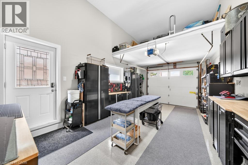 323 QUEEN VICTORIA Drive, Hamilton, Ontario, L8W1G6 — Photo 11