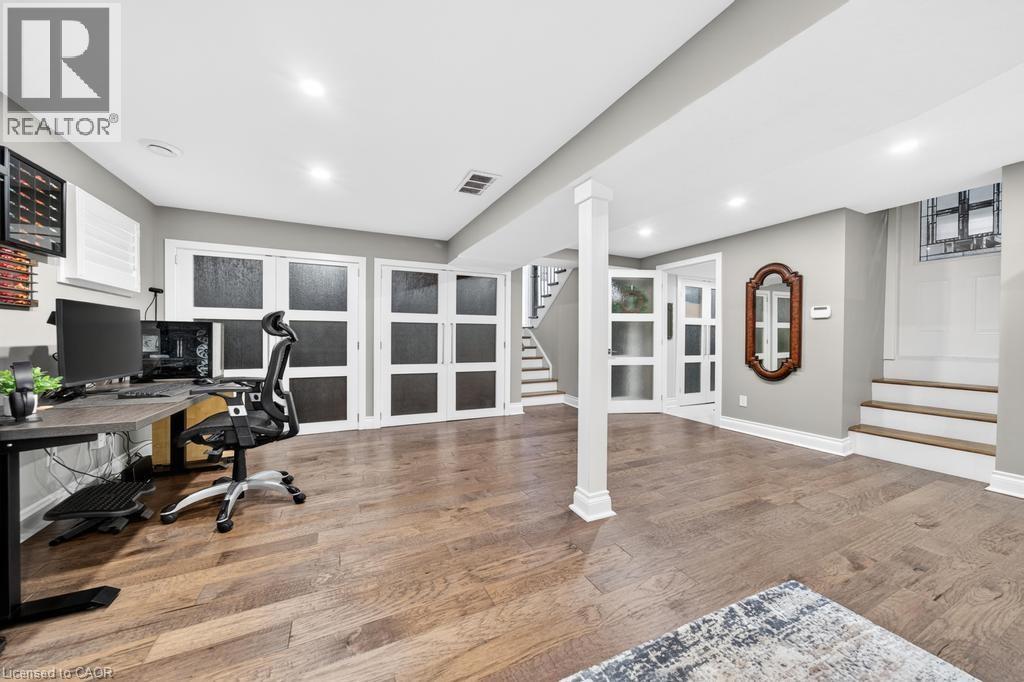 323 QUEEN VICTORIA Drive, Hamilton, Ontario, L8W1G6 — Photo 16