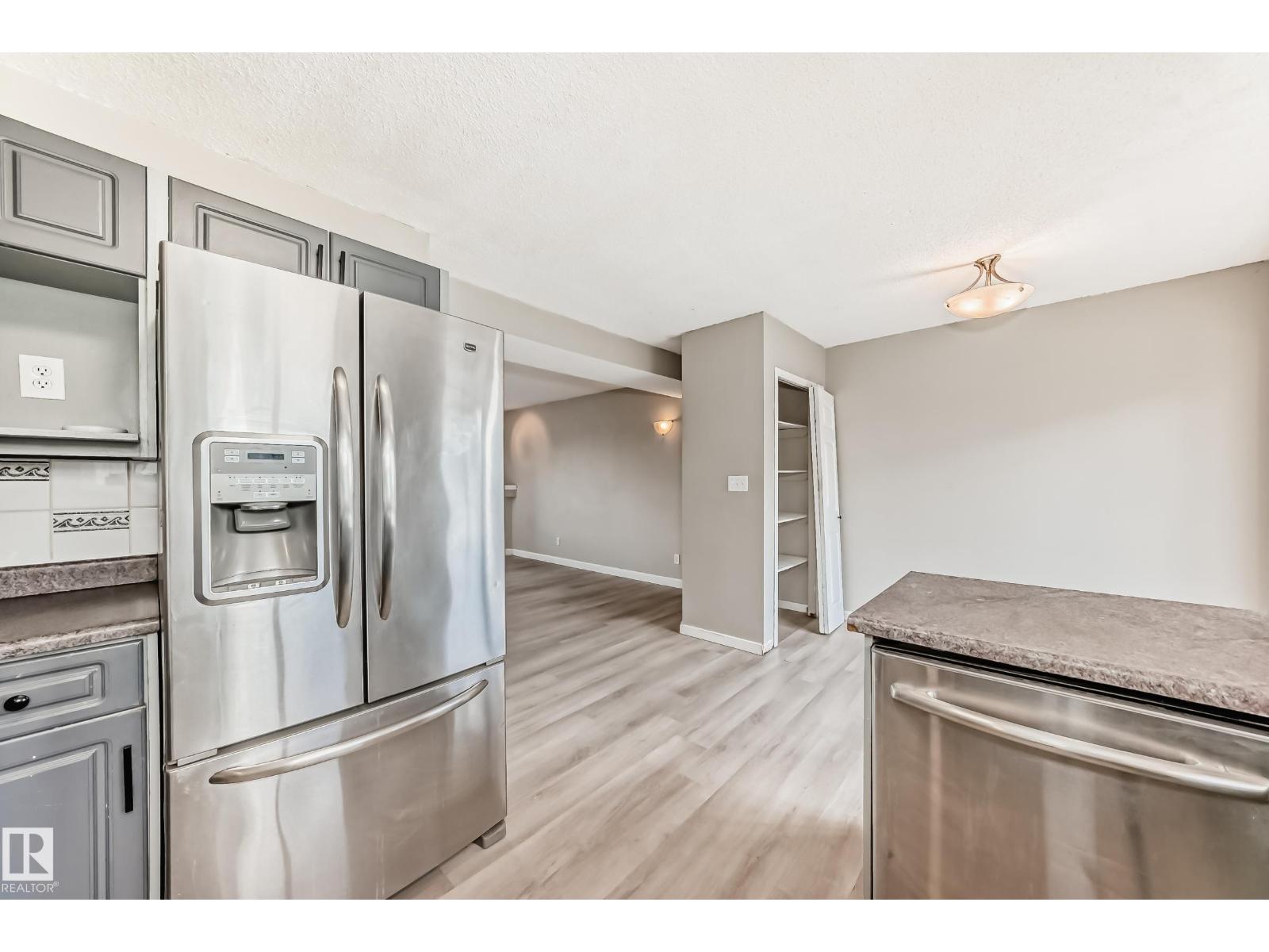12615 47 ST NW - 10