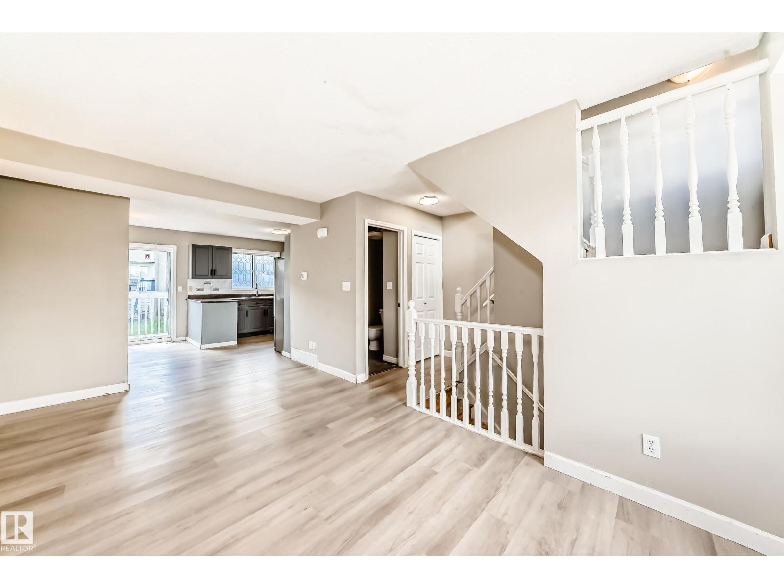 12615 47 ST NW - 15