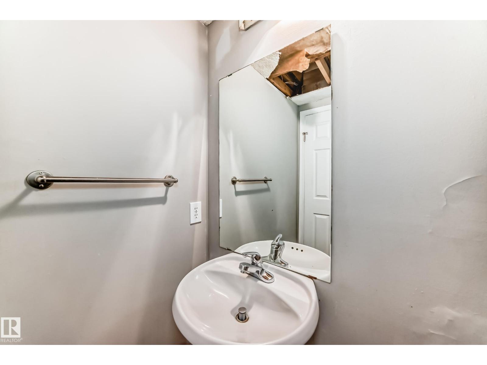 12615 47 ST NW - 18