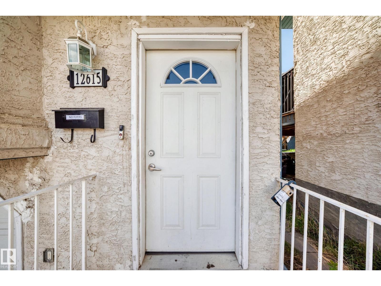 12615 47 ST NW - 4