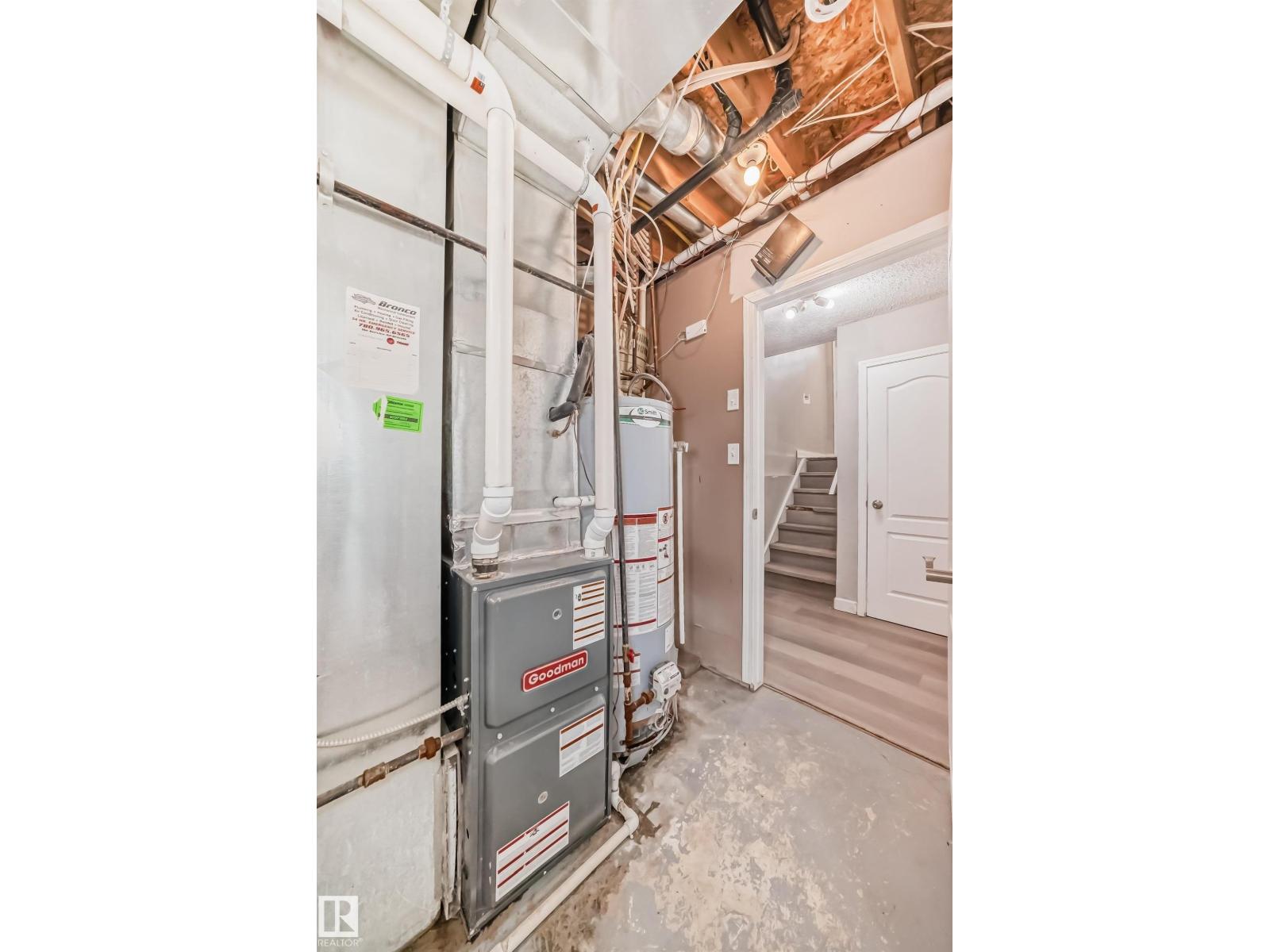 12615 47 ST NW - 41