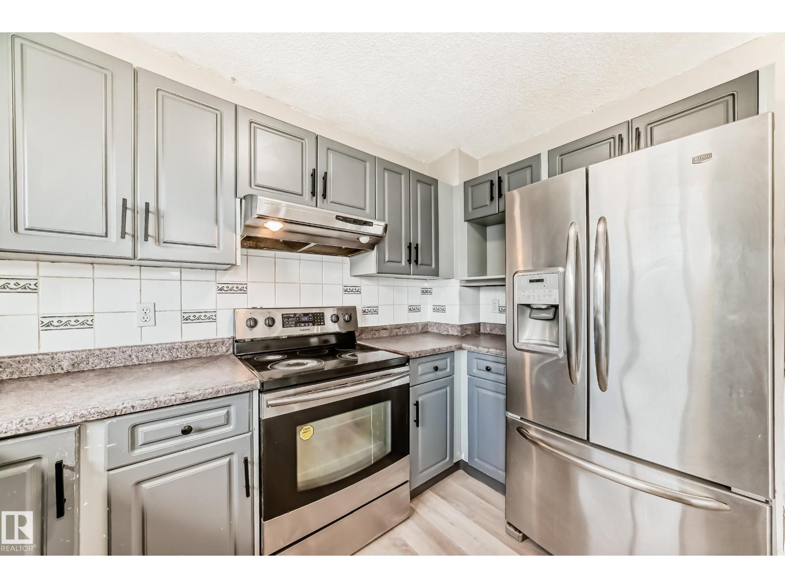 12615 47 ST NW - 8