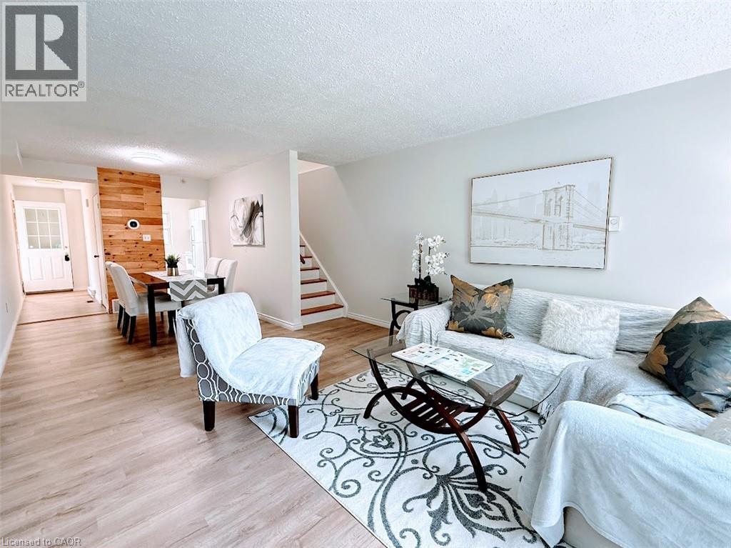 #G 515 N WEBER Street N - 6