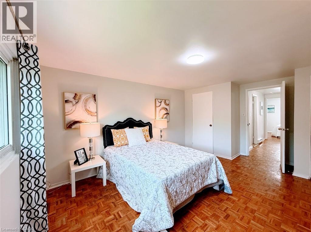 #G 515 N WEBER Street N - 17