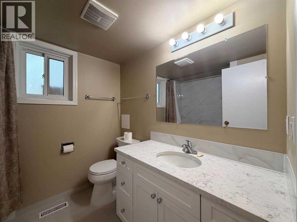 1, 1202 2 Street NE - 43