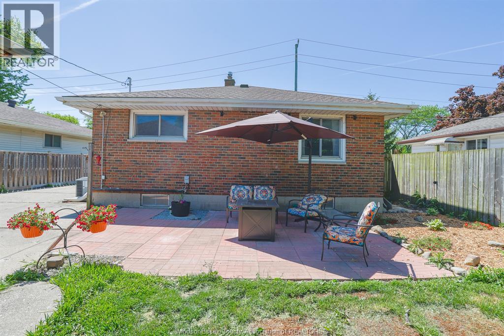 8924 LITTLE RIVER ROAD, Windsor, Ontario, N8S2B6 — Photo 5
