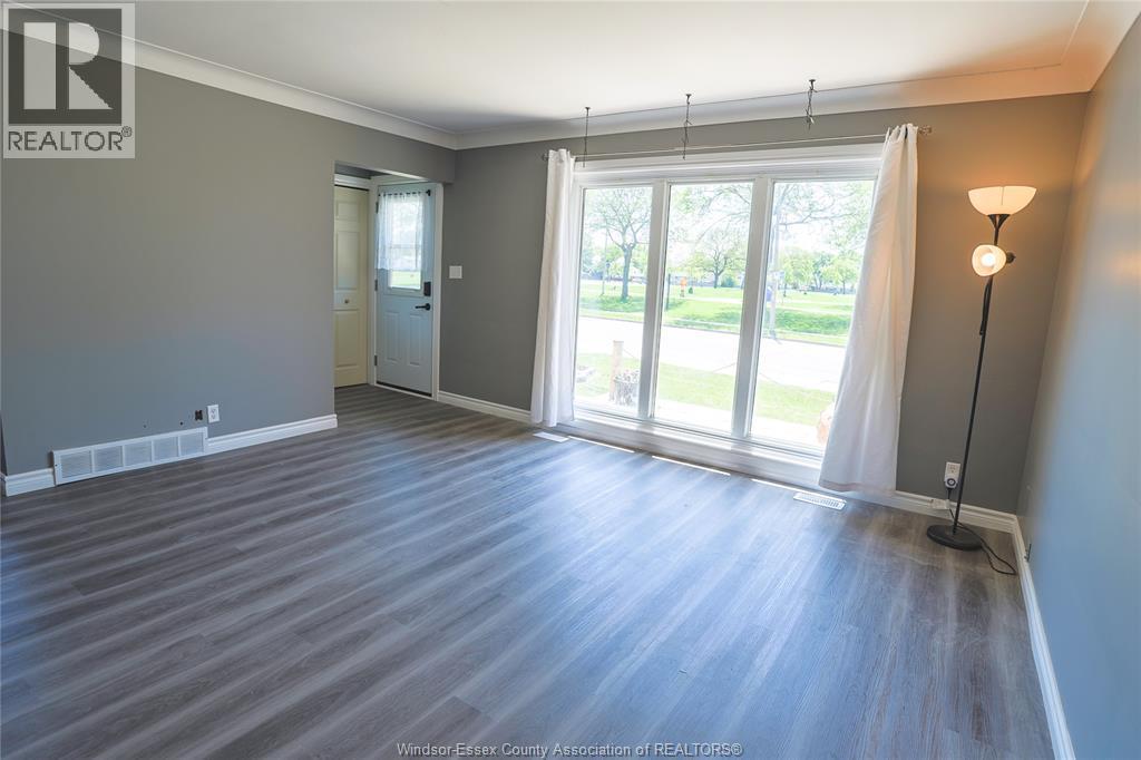 8924 LITTLE RIVER ROAD, Windsor, Ontario, N8S2B6 — Photo 14
