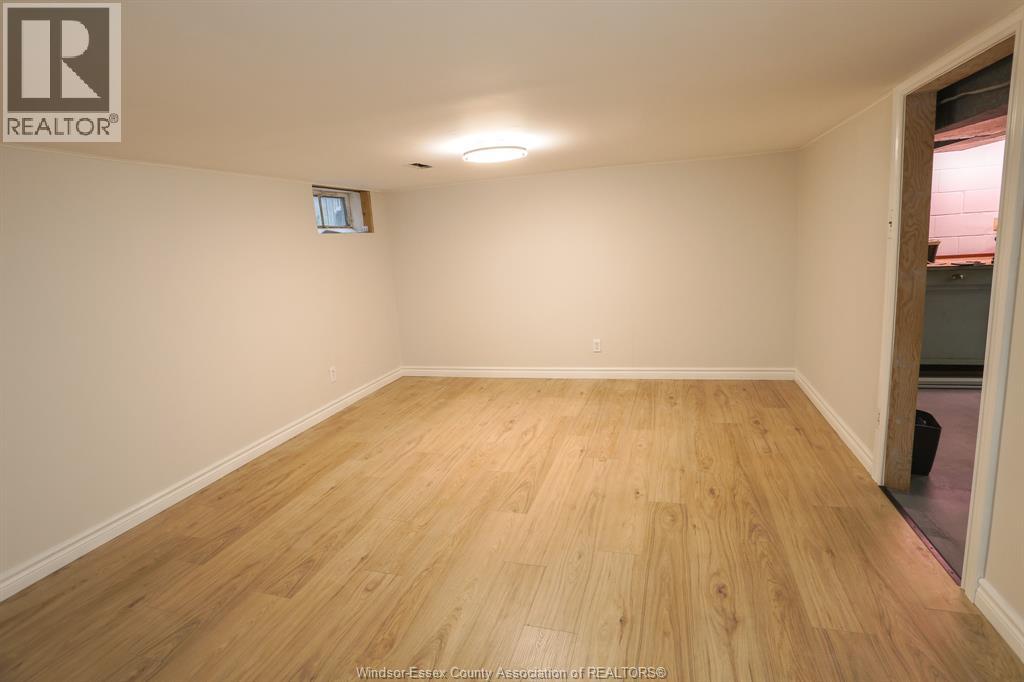8924 LITTLE RIVER ROAD, Windsor, Ontario, N8S2B6 — Photo 2