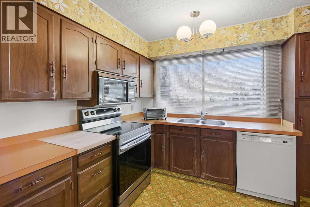 5516 Dalhart Hill NW - 18