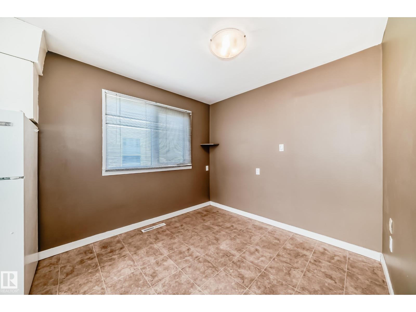 10837 65 AV NW - 5