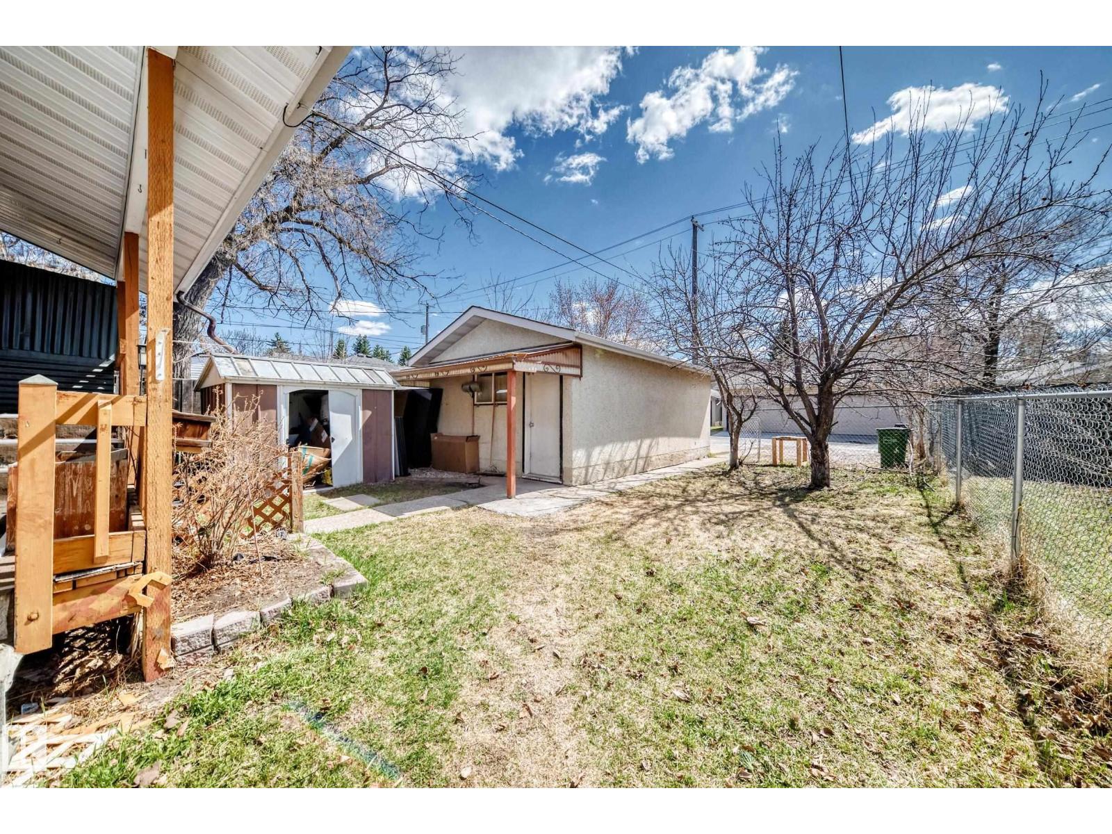 10837 65 AV NW - 12