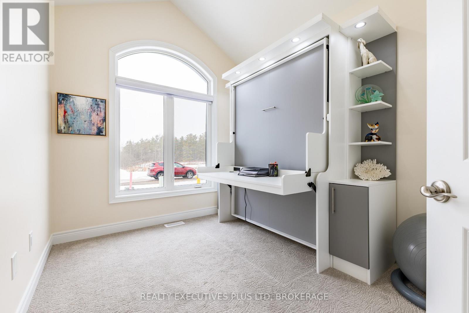 504 ROYAL RIDGE COURT - 12