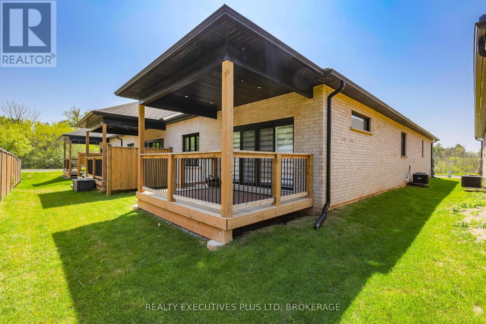 504 ROYAL RIDGE COURT - 4