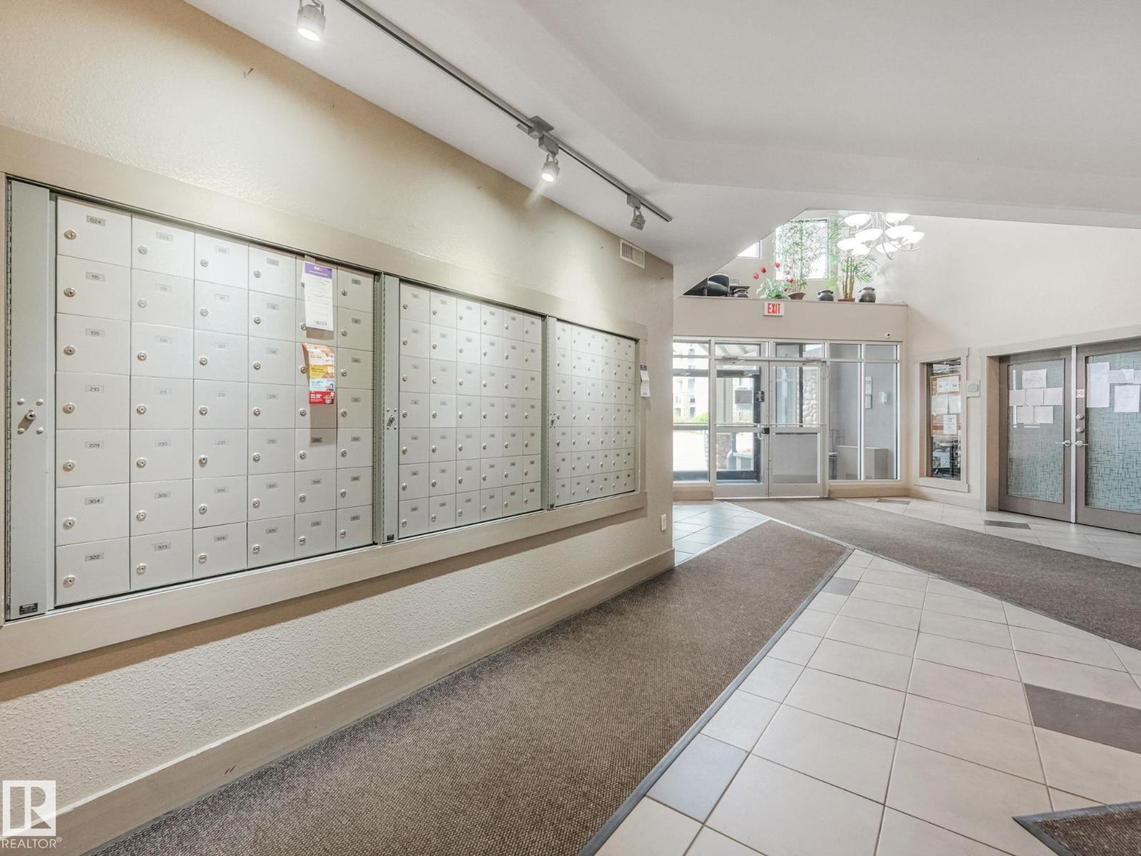 #208 16035 132 ST NW - 42