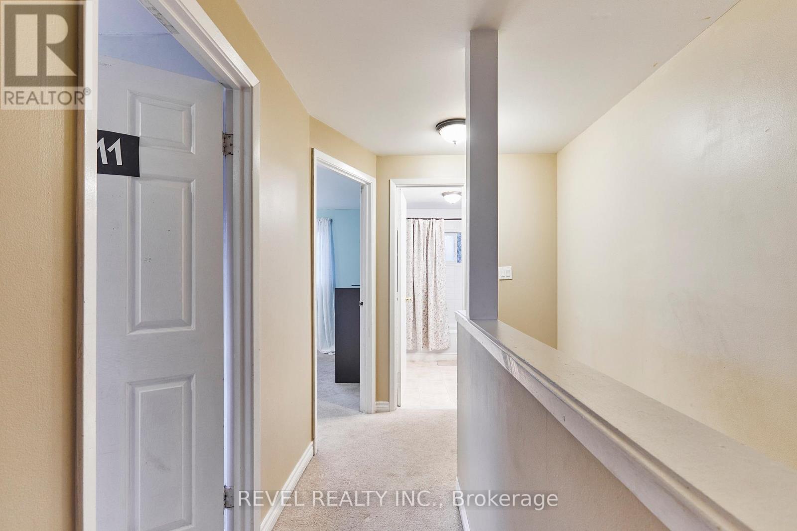 689 GIBB STREET - 15